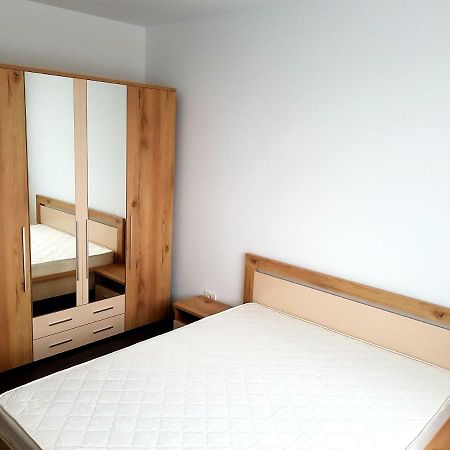 Happyhome Central Deluxe Apartments Nagyvárad Kültér fotó