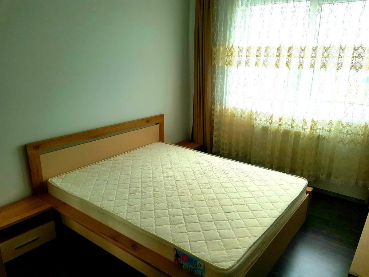 Happyhome Central Deluxe Apartments Nagyvárad Kültér fotó