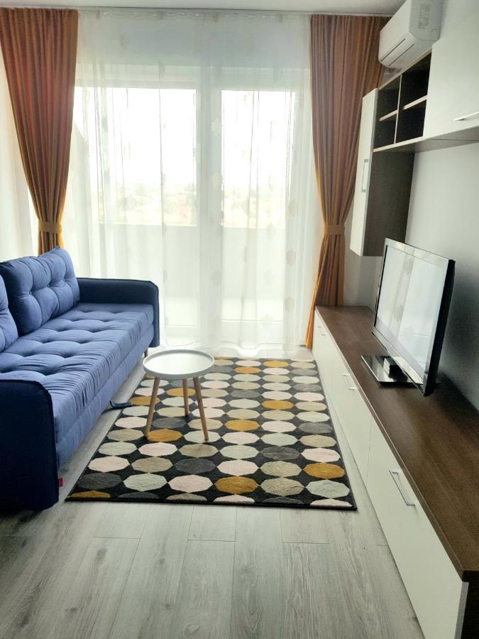 Happyhome Central Deluxe Apartments Nagyvárad Kültér fotó